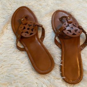 Size 9 brown flip flops